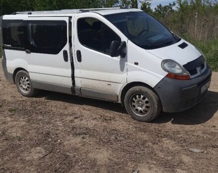 Белый Рено Трафик, объемом двигателя 1.9 л и пробегом 265 тыс. км за 6900 $, фото 3 на Automoto.ua