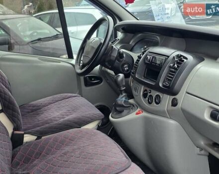 Белый Рено Трафик, объемом двигателя 1.9 л и пробегом 682 тыс. км за 4999 $, фото 1 на Automoto.ua