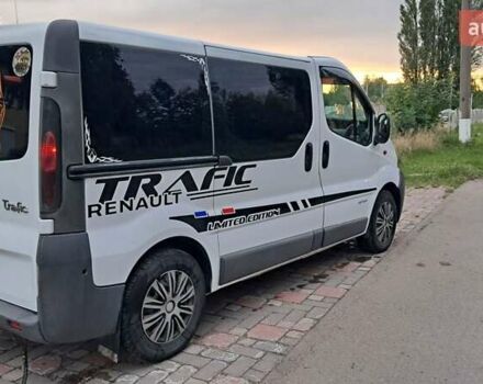 Белый Рено Трафик, объемом двигателя 1.87 л и пробегом 357 тыс. км за 5900 $, фото 3 на Automoto.ua