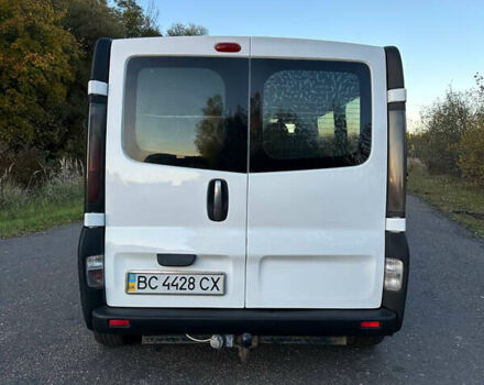 Білий Рено Трафік, об'ємом двигуна 1.87 л та пробігом 270 тис. км за 7000 $, фото 5 на Automoto.ua