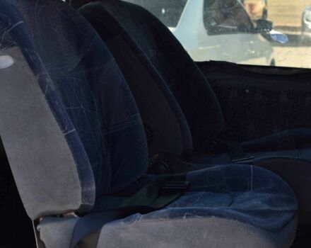 Белый Рено Трафик, объемом двигателя 1.9 л и пробегом 333 тыс. км за 5999 $, фото 14 на Automoto.ua