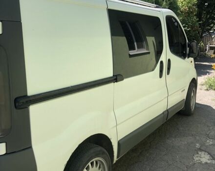 Белый Рено Трафик, объемом двигателя 1.9 л и пробегом 1 тыс. км за 6000 $, фото 1 на Automoto.ua