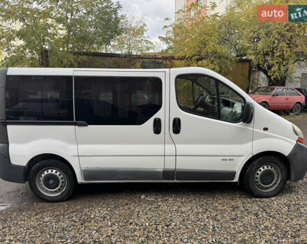 Білий Рено Трафік, об'ємом двигуна 1.9 л та пробігом 248 тис. км за 4800 $, фото 4 на Automoto.ua