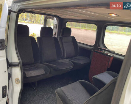 Белый Рено Трафик, объемом двигателя 1.87 л и пробегом 380 тыс. км за 6400 $, фото 30 на Automoto.ua