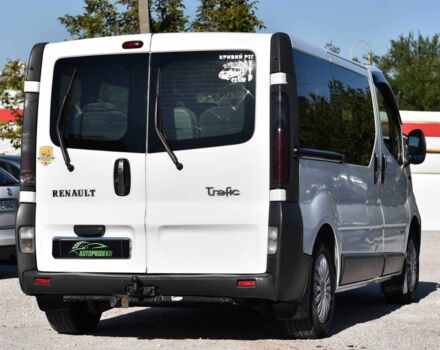 Белый Рено Трафик, объемом двигателя 1.9 л и пробегом 333 тыс. км за 5999 $, фото 2 на Automoto.ua