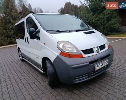 Белый Рено Трафик, объемом двигателя 1.87 л и пробегом 317 тыс. км за 6000 $, фото 15 на Automoto.ua