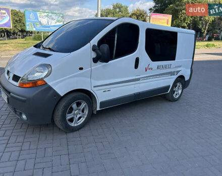 Белый Рено Трафик, объемом двигателя 1.87 л и пробегом 420 тыс. км за 7500 $, фото 5 на Automoto.ua