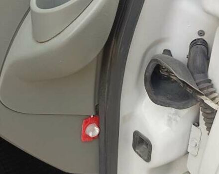 Білий Рено Трафік, об'ємом двигуна 1.87 л та пробігом 205 тис. км за 7100 $, фото 17 на Automoto.ua