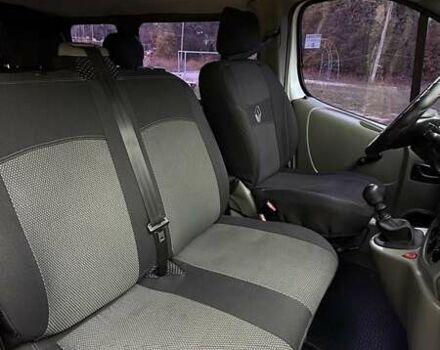 Белый Рено Трафик, объемом двигателя 1.9 л и пробегом 397 тыс. км за 8000 $, фото 14 на Automoto.ua