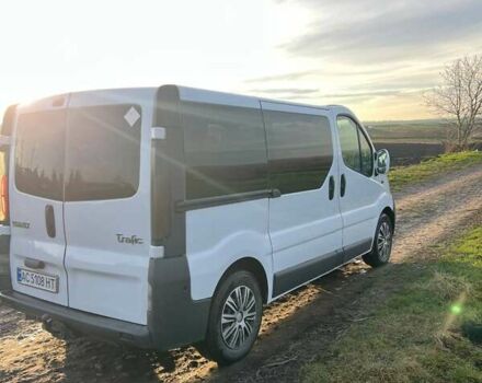 Белый Рено Трафик, объемом двигателя 1.87 л и пробегом 373 тыс. км за 5700 $, фото 6 на Automoto.ua