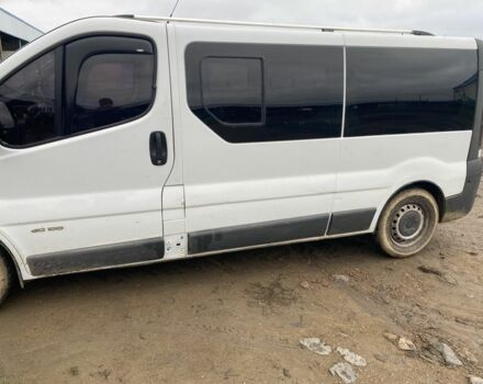 Белый Рено Трафик, объемом двигателя 1.9 л и пробегом 400 тыс. км за 6500 $, фото 6 на Automoto.ua