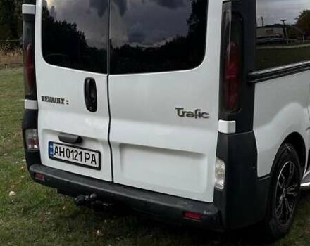 Белый Рено Трафик, объемом двигателя 1.9 л и пробегом 397 тыс. км за 8000 $, фото 7 на Automoto.ua
