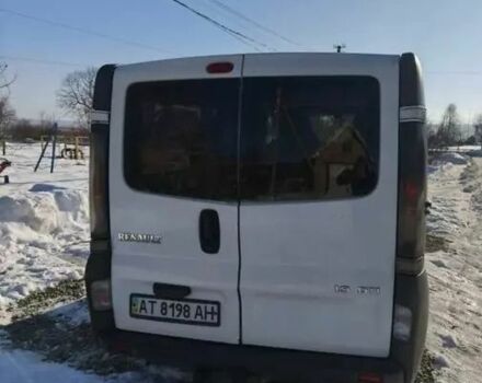 Белый Рено Трафик, объемом двигателя 1.9 л и пробегом 277 тыс. км за 3762 $, фото 4 на Automoto.ua