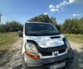 Белый Рено Трафик, объемом двигателя 1.9 л и пробегом 300 тыс. км за 6000 $, фото 1 на Automoto.ua