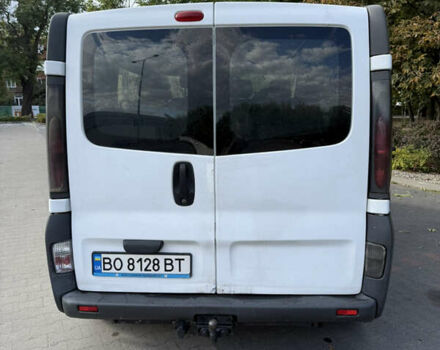 Белый Рено Трафик, объемом двигателя 1.87 л и пробегом 350 тыс. км за 5300 $, фото 3 на Automoto.ua