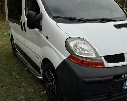 Белый Рено Трафик, объемом двигателя 1.9 л и пробегом 397 тыс. км за 8000 $, фото 5 на Automoto.ua