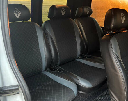 Белый Рено Трафик, объемом двигателя 1.87 л и пробегом 490 тыс. км за 7200 $, фото 12 на Automoto.ua