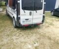Білий Рено Трафік, об'ємом двигуна 1.9 л та пробігом 325 тис. км за 7000 $, фото 1 на Automoto.ua