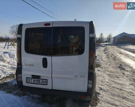 Белый Рено Трафик, объемом двигателя 1.9 л и пробегом 370 тыс. км за 6950 $, фото 5 на Automoto.ua