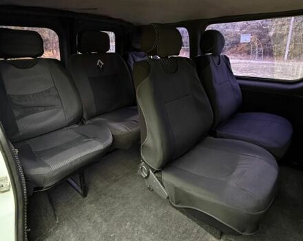 Белый Рено Трафик, объемом двигателя 1.9 л и пробегом 397 тыс. км за 8000 $, фото 16 на Automoto.ua