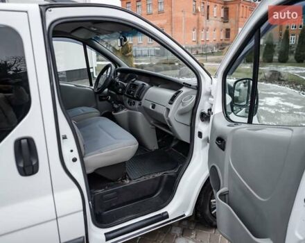 Білий Рено Трафік, об'ємом двигуна 1.87 л та пробігом 301 тис. км за 7700 $, фото 10 на Automoto.ua