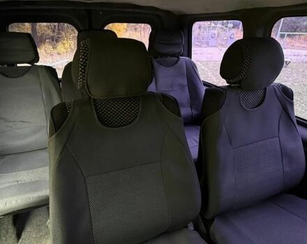 Белый Рено Трафик, объемом двигателя 1.9 л и пробегом 397 тыс. км за 8000 $, фото 13 на Automoto.ua