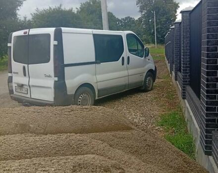 Белый Рено Трафик, объемом двигателя 1.87 л и пробегом 433 тыс. км за 5850 $, фото 3 на Automoto.ua