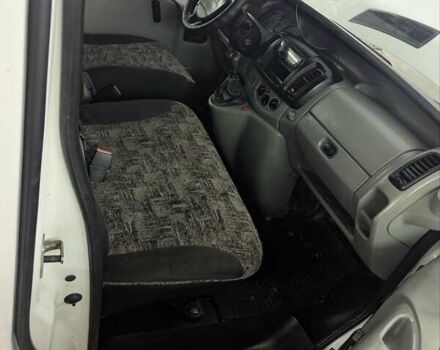 Білий Рено Трафік, об'ємом двигуна 1.87 л та пробігом 304 тис. км за 5650 $, фото 20 на Automoto.ua