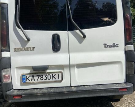 Белый Рено Трафик, объемом двигателя 1.9 л и пробегом 311 тыс. км за 6500 $, фото 2 на Automoto.ua