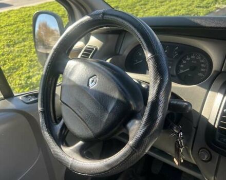 Белый Рено Трафик, объемом двигателя 1.87 л и пробегом 430 тыс. км за 6800 $, фото 9 на Automoto.ua