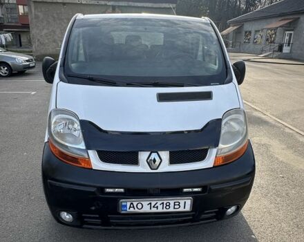 Белый Рено Трафик, объемом двигателя 1.9 л и пробегом 280 тыс. км за 7300 $, фото 6 на Automoto.ua