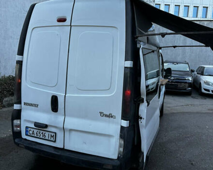 Белый Рено Трафик, объемом двигателя 1.87 л и пробегом 300 тыс. км за 6200 $, фото 12 на Automoto.ua
