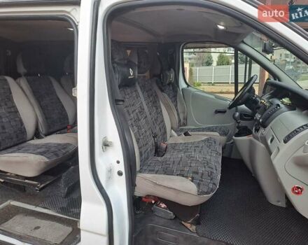Белый Рено Трафик, объемом двигателя 1.9 л и пробегом 329 тыс. км за 6500 $, фото 11 на Automoto.ua