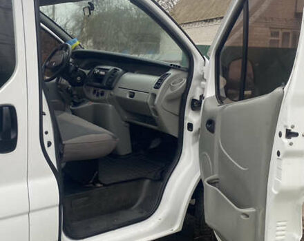 Белый Рено Трафик, объемом двигателя 1.87 л и пробегом 265 тыс. км за 6200 $, фото 19 на Automoto.ua