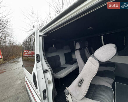 Белый Рено Трафик, объемом двигателя 1.9 л и пробегом 347 тыс. км за 7300 $, фото 63 на Automoto.ua