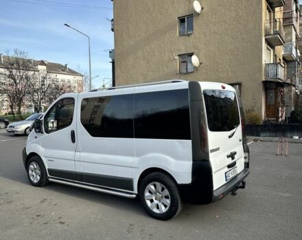 Белый Рено Трафик, объемом двигателя 1.9 л и пробегом 280 тыс. км за 7300 $, фото 3 на Automoto.ua