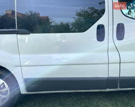 Рено Трафик 2004 в Черновцах на Automoto.ua Белый Рено Трафик, объемом двигателя 1.87 л и пробегом 456 тыс. км за 4500 $, фото 21 на Automoto.ua