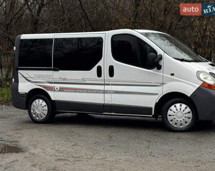 Белый Рено Трафик, объемом двигателя 1.9 л и пробегом 347 тыс. км за 7300 $, фото 8 на Automoto.ua
