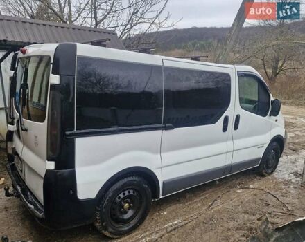 Белый Рено Трафик, объемом двигателя 1.87 л и пробегом 358 тыс. км за 6300 $, фото 7 на Automoto.ua