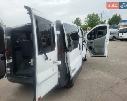 Белый Рено Трафик, объемом двигателя 1.87 л и пробегом 278 тыс. км за 7700 $, фото 44 на Automoto.ua