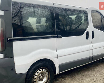 Белый Рено Трафик, объемом двигателя 1.87 л и пробегом 265 тыс. км за 6200 $, фото 3 на Automoto.ua