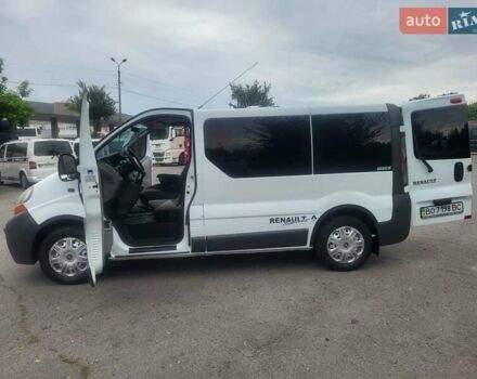 Белый Рено Трафик, объемом двигателя 1.87 л и пробегом 278 тыс. км за 7700 $, фото 45 на Automoto.ua