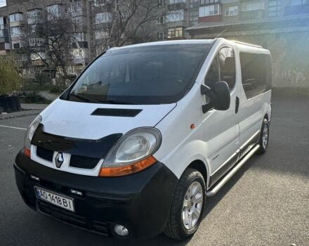 Белый Рено Трафик, объемом двигателя 1.9 л и пробегом 280 тыс. км за 7300 $, фото 4 на Automoto.ua