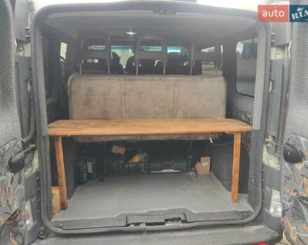 Белый Рено Трафик, объемом двигателя 1.9 л и пробегом 311 тыс. км за 7200 $, фото 8 на Automoto.ua