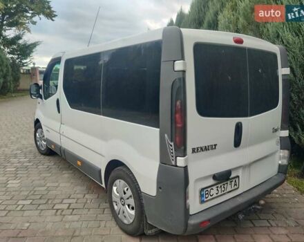 Белый Рено Трафик, объемом двигателя 1.9 л и пробегом 311 тыс. км за 7200 $, фото 3 на Automoto.ua
