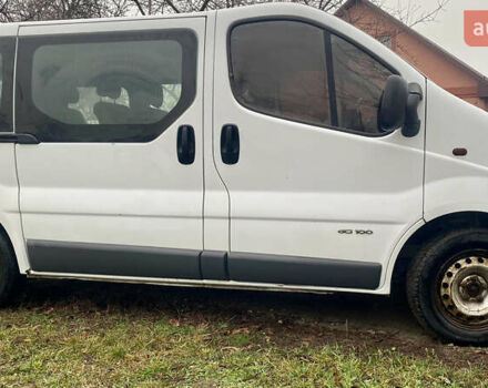 Белый Рено Трафик, объемом двигателя 1.87 л и пробегом 265 тыс. км за 6200 $, фото 9 на Automoto.ua
