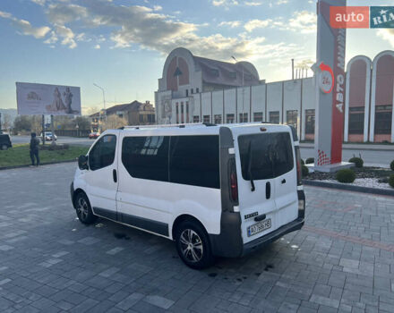 Белый Рено Трафик, объемом двигателя 1.87 л и пробегом 550 тыс. км за 5999 $, фото 9 на Automoto.ua