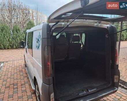 Белый Рено Трафик, объемом двигателя 1.9 л и пробегом 329 тыс. км за 6500 $, фото 15 на Automoto.ua