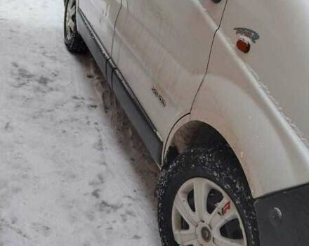 Рено Трафик 2004 в Ромнах на Automoto.ua Белый Рено Трафик, объемом двигателя 1.9 л и пробегом 327 тыс. км за 6244 $, фото 6 на Automoto.ua