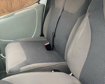 Белый Рено Трафик, объемом двигателя 1.87 л и пробегом 265 тыс. км за 6200 $, фото 23 на Automoto.ua